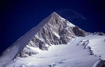 Die Gipfelpyramide des Gasherbrum II