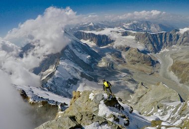 Beim Abstieg am Lion-Grat während der Besteigung aller vier Matterhorn Grate © Andy Steindl 