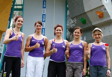 Bild der Österreichischen Finalistinnen V.l.n.r. Katharina Posch, Christine Schranz, Johanna Ernst, Magdalena Röck, Angela Eiter; Foto: ÖWK-Holzknecht