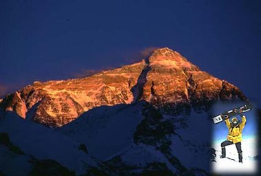 Alle Fotos: Dr. Stefan Gatt, Leiter der Everest Nordgrat-Expediton im Frühjahr 01