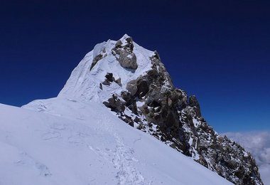 Der Vorgipfel des Makalu