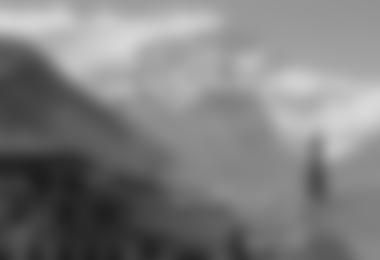 Die Nordwand des Mt. Everest vom Kloster Rongbuk gesehen Bild R. Dujmovits www.amical.de