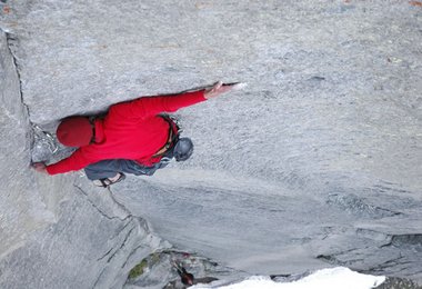 Arctandria | Balance ist gefragt - Hansjörg in der Schlüssellänge, Photo: (c) Marten Blixt