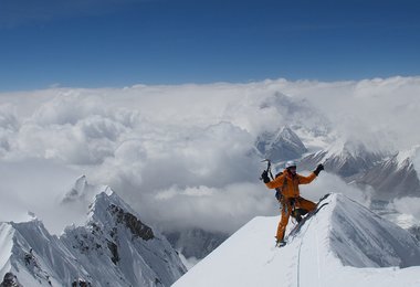David auf dem Gipfel überwältigt vom Ausblick, Bild: G. Kaltenbrunner