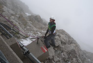 Monika Fischbacher auf den letzten Metern des Hunerkogel Klettersteiges.