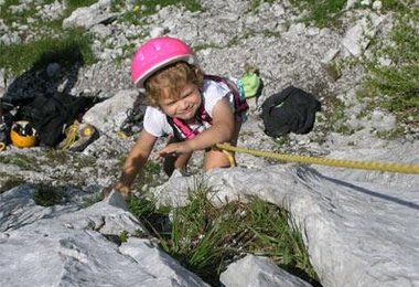 Kletterkurse für Kinder - bei Schulen und in den Ferien sehr beliebt.