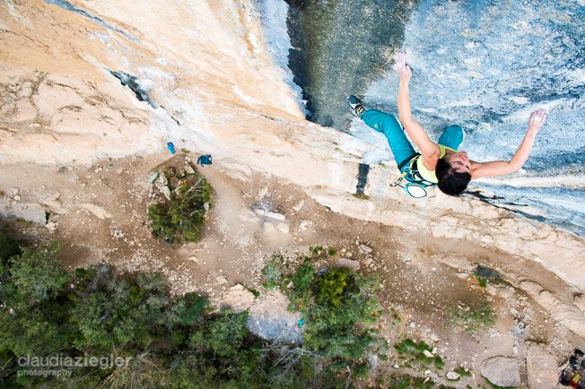 Barbarba Raudner in Mind Control 8c+ (c) Claudia Ziegler