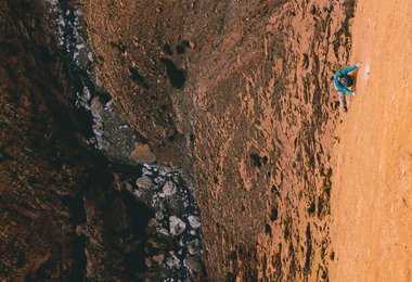 „AZAZAR“ 400m, 8a /Tadrarate Südwestwand in Taghia, Marokko (c) Franz Walter
