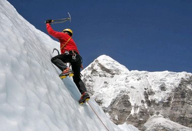 Eisklettertraining im Khumbu Gletscher