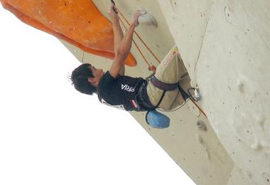 David Lama in Action © mountain2b.com