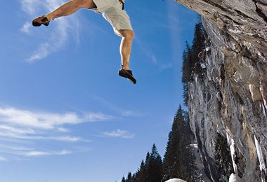 Alexander Huber in Opportunist 10, Schleier- Wasserfall © Michael Meisl