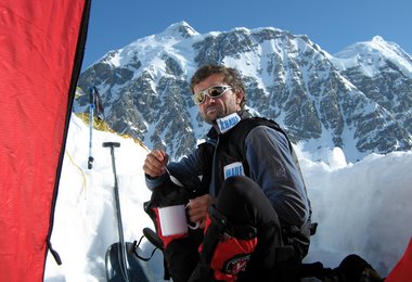 Bereits geschafft: Christian Stang auf dem Gipfel des Mt. Logan
