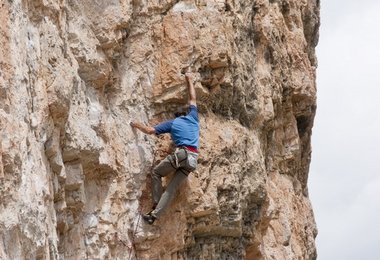 An den Cinque Torri gibt es Touren in jeder Schwierigkeit und Steilheit