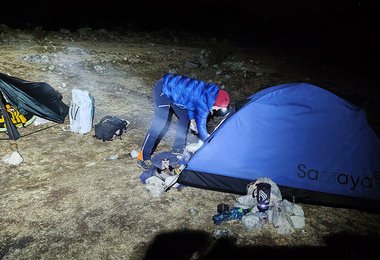 Im Camp mit der Petzl Swift RL