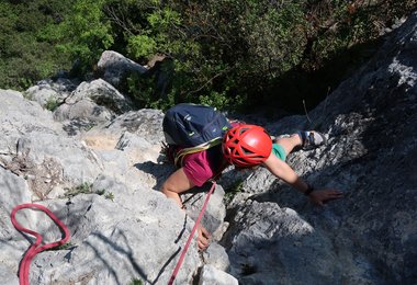 Der Gravity Pitch 12 liegt sehr gut am Rücken an.