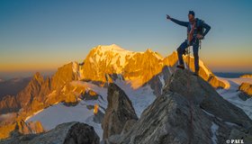 Sonnenaufgang am Col  Dent du Géant