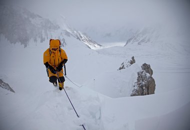 Austieg am Gasherbrum II @ Cory Richards
