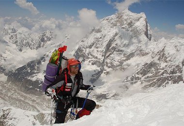 Veikka auf zweiter Akklimatisationstour; Foto: Gerlinde Kaltenbrunner