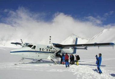 Landung im Basislager