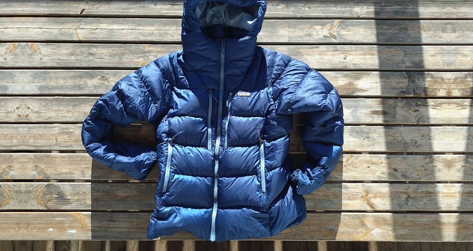 Der Patagonia Fitz Roy Down Hoody von vorne