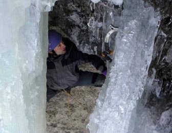 Rastposition in "A Boy named Sue" WI6+, M9, E2. Foto: Hermann Leb