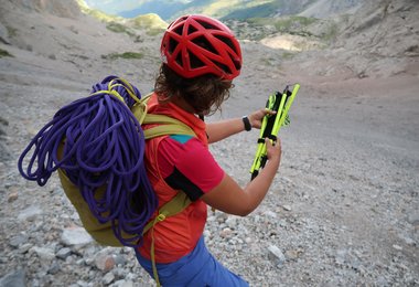 Der Stock ist schnell zusammengebaut.