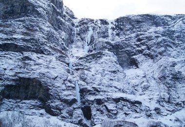 "Strada del Sole" Eisbigwall der superlative 12 stunden kletterzeit