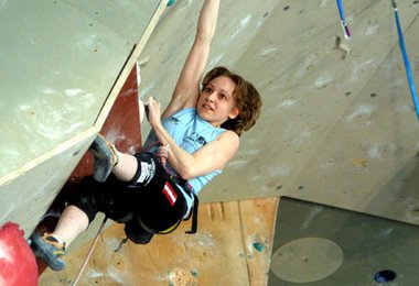 Eiter Angela gewinnt Weltcupauftakt in Bulgarien!