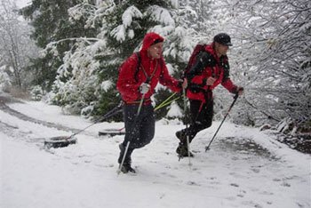 Beim Training mit den Autoreifen....