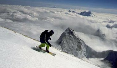 Mit dem Snowboard am Everest 8848m