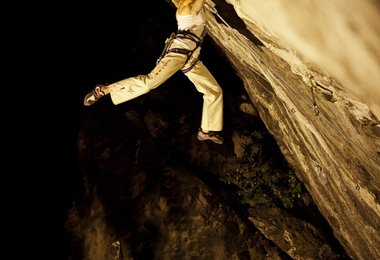 Angy Eiter in Zauberfee, 8c+, Arco @ M. Hanslmayer / Red Bull  