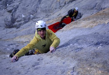 Roger Schäli war schon öfters in der Eigernordwand unterwegs - im Bild seine Begehung von "Magic Mushroom"; Foto: Thomas Ulrich