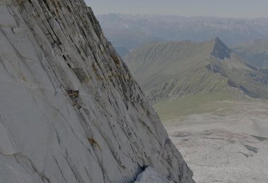 Martin on the  NorthRidge of Fußstein - @MarioKaeppeli(