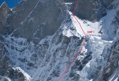 Cerro Kishtwar mit der Route "Yoniverse" (c) visualimpact.ch | David Lama