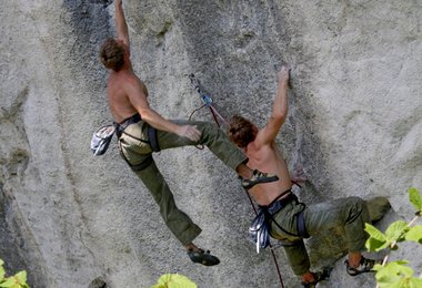 Michael Kemeter bei einem Versuch von Fanatic Baby (8c) Gitschn; Archiv Kemeter