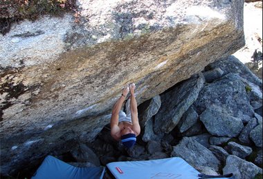 ... anvisieren des nächsten sehr kleinen, essentiellen Griffes ...