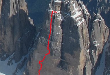 Westliche Zinne mit der Route Alpenliebe