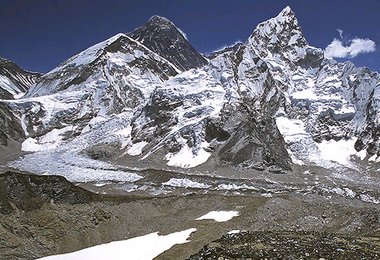 Der Mount Everest - diesmal soll es ohne künstl. O2 durch die Nordwand gehen.