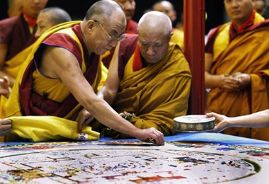 Das Rad der Zeit - Werner Herzog's Film über buddhistische Traditionen und Weisheiten
