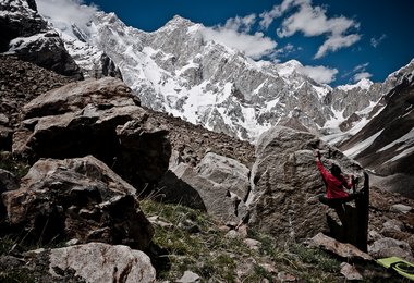 Nicht der schlechteste Platz um zu Bouldern.