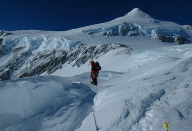 Spaltenzone über der Headwall