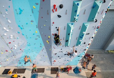 Der Autodoorbereich der Kletterhalle Wien