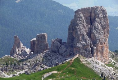 Cinque Torri hoch über Cortina