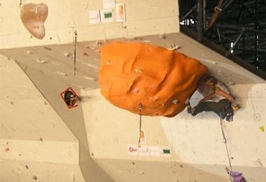 Emily Harrington beim NoHand unter der "Beule".