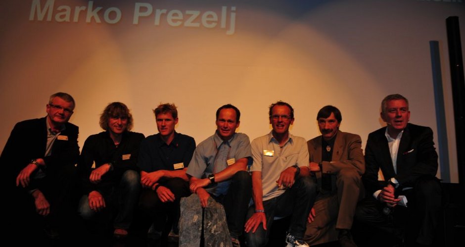 Eiger Award Grindelwald 2010 Gewinner Marko Prezelj mit Nominations-Jury
