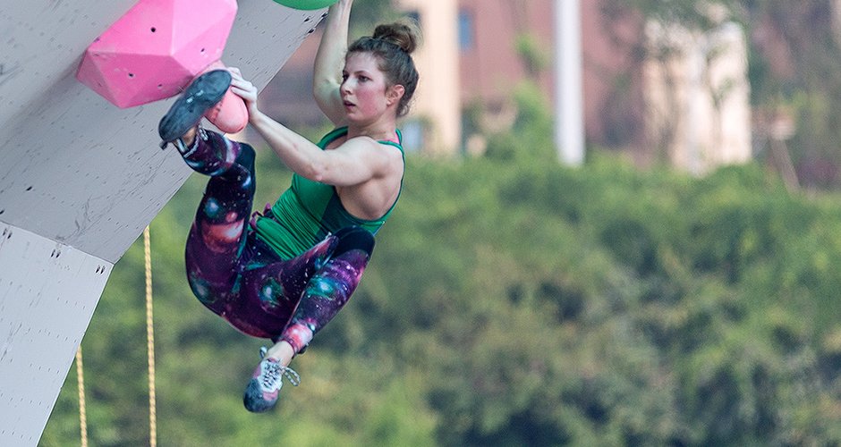 Karoline Sinnhuber beim Boulderweltcup in Chongqing (c) KVÖ/Wilhelm)