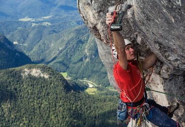 Luka Lindič beim Einrichten der  "Wolke 7" (c) Klaus Fengler