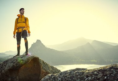 Gipfelpanorama (c) Adobe Stock