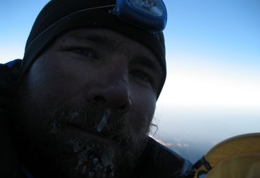 Everest Back to the Roots