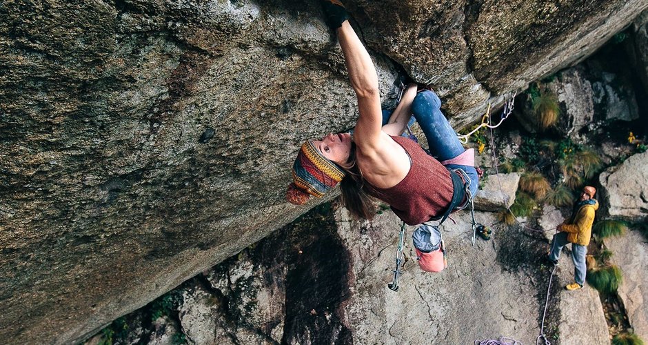 Barbara Zangerl in der Route Greenspit (trad, 8b+) (c) Jacobo Larcher